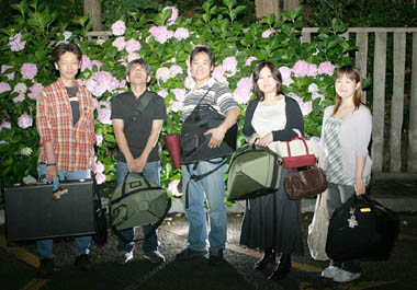 ���V���t�H�j�b�N�o���h�̃z�����p�[�g