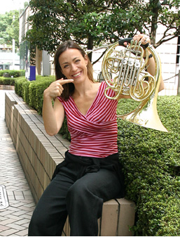 �T���E�E�B���X