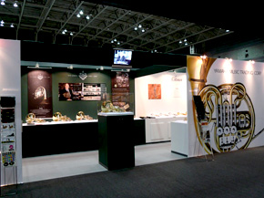 �y��t�F�A�E�A���L�T���_�[�u�[�X