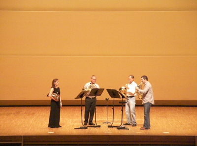 ���ˁE�X�̃z�[��21�ł̃��n�[�T���̗l�q�B