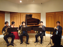 JHQ in ���h���`�F�y��