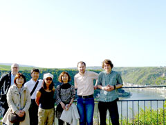 �S�n�ǂ����̐��������郍�[�����C�̋u�ɂ�