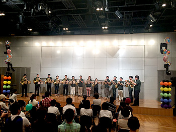 ���q�������������l�ߊ|���Ă���܂����I