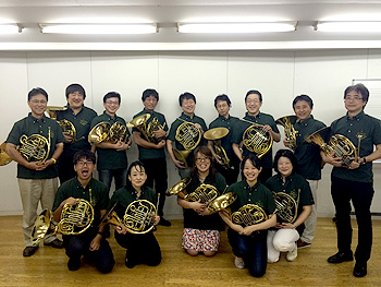 �o����A�z�b�ƏΊ�ŋL�O�B�e�I