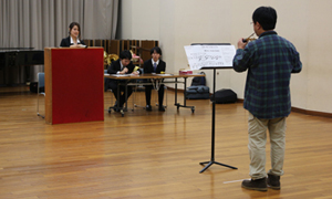 �u�剹�ʑI�茠�v�\�I�̗l�q