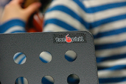 ���������`�[�t�ɂ������S�}�[�N