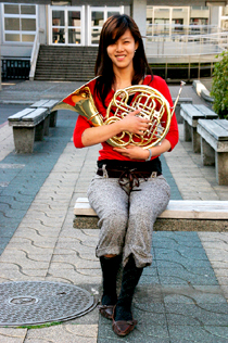 �e��������