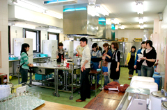 �����̍��h���������̂ŁA�H�����Ԃ�����؂��Ă���