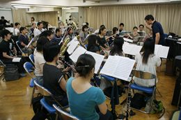 �G�[�f�����C�X�E�u���X�E�I�[�P�X�g��