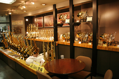 ���}�n�~���[�W�b�N�k�C�� �D�y�X